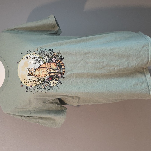 Gildan Softstyle Cat T-Shirt Size Large - Picture 1 of 5